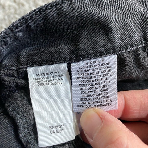 Women’s Lucky Brand Lolita Capris Jeans - Picture 6 of 7